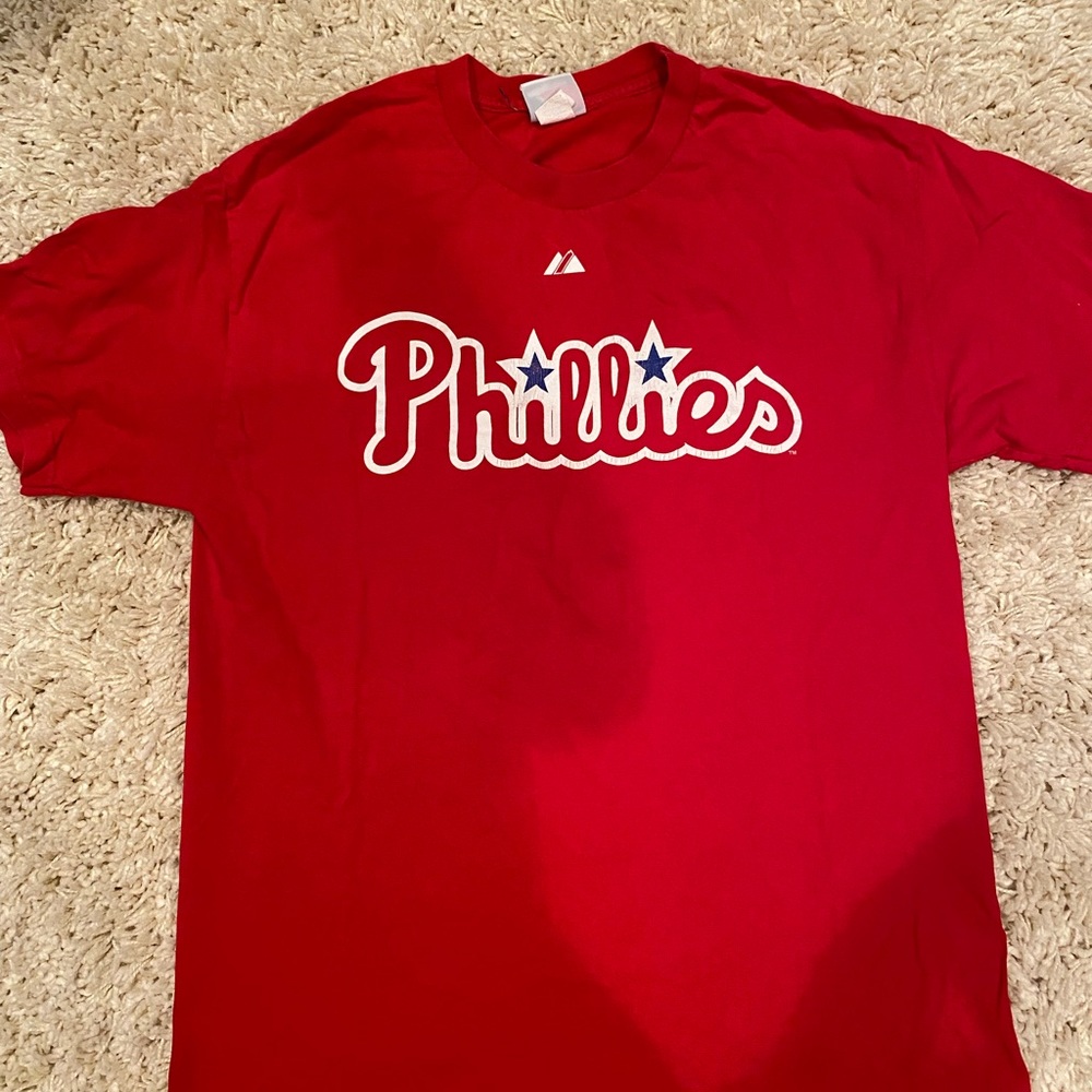 Phillies t shirt